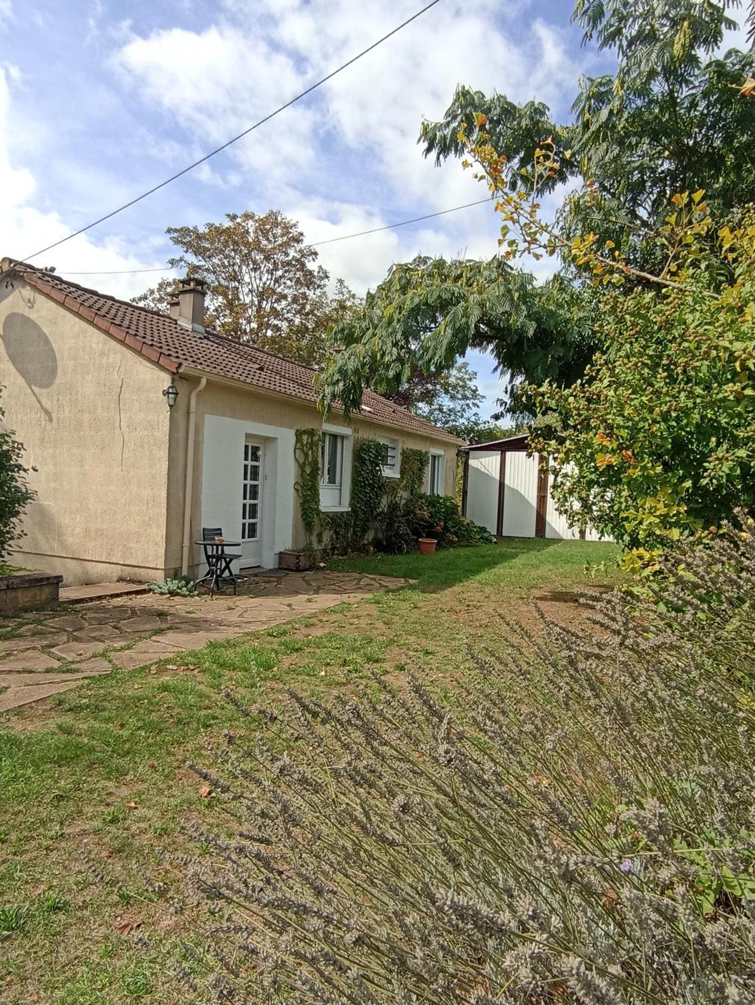 Maison De Village En Bord De Riviere Narcy Exterior foto